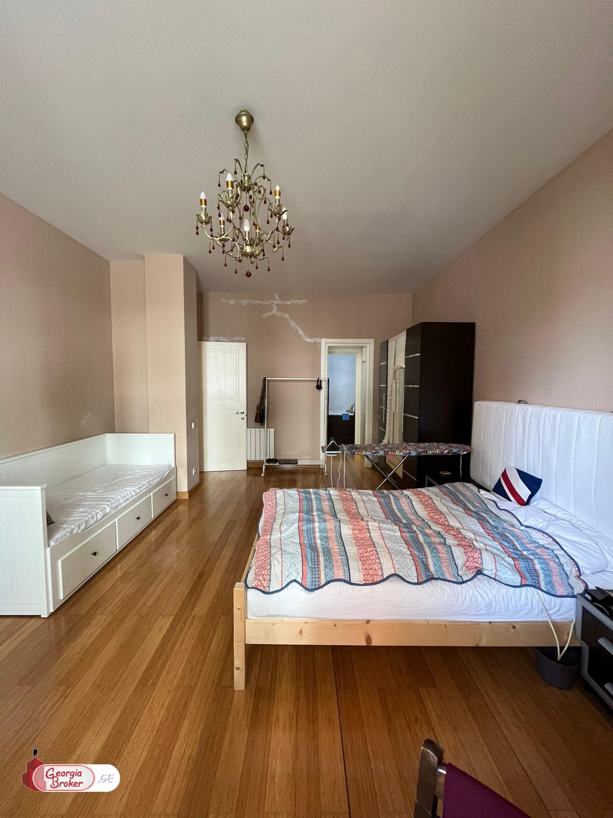 nearly repaired 5-room apartment for sale